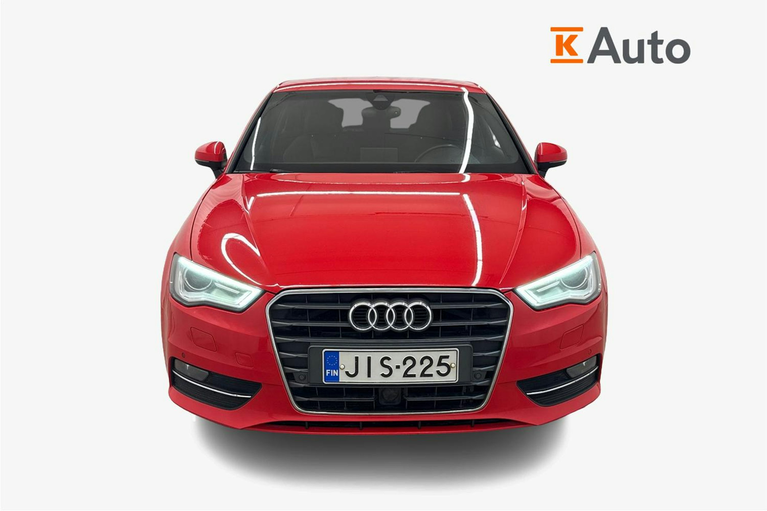 punainen Audi A3 2012 kuva 4.