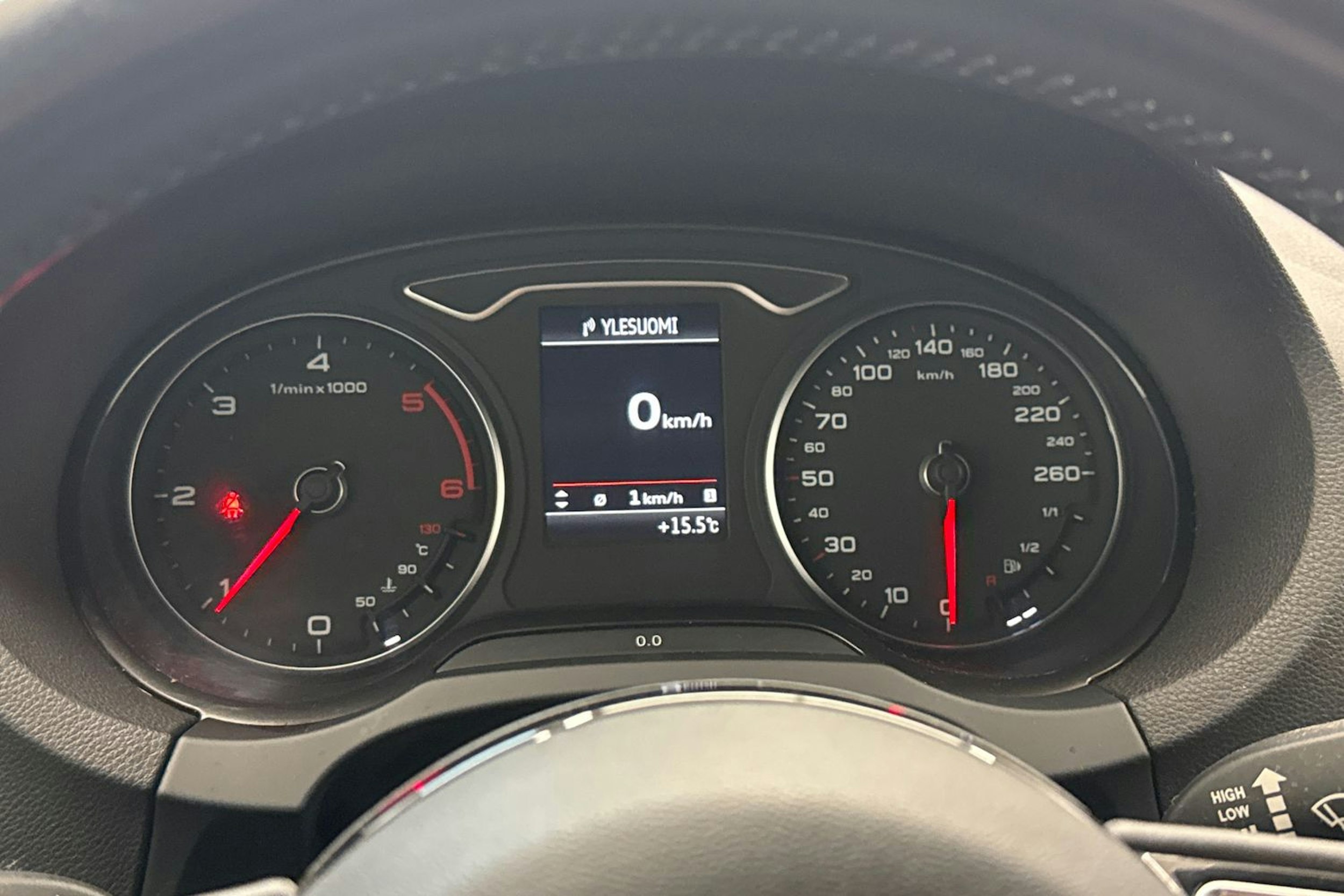 punainen Audi A3 2012 kuva 15.