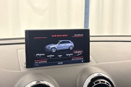 punainen Audi A3 2012 kuva 19.