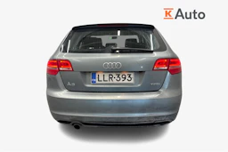 harmaa Audi A3 2012 kuva 3.