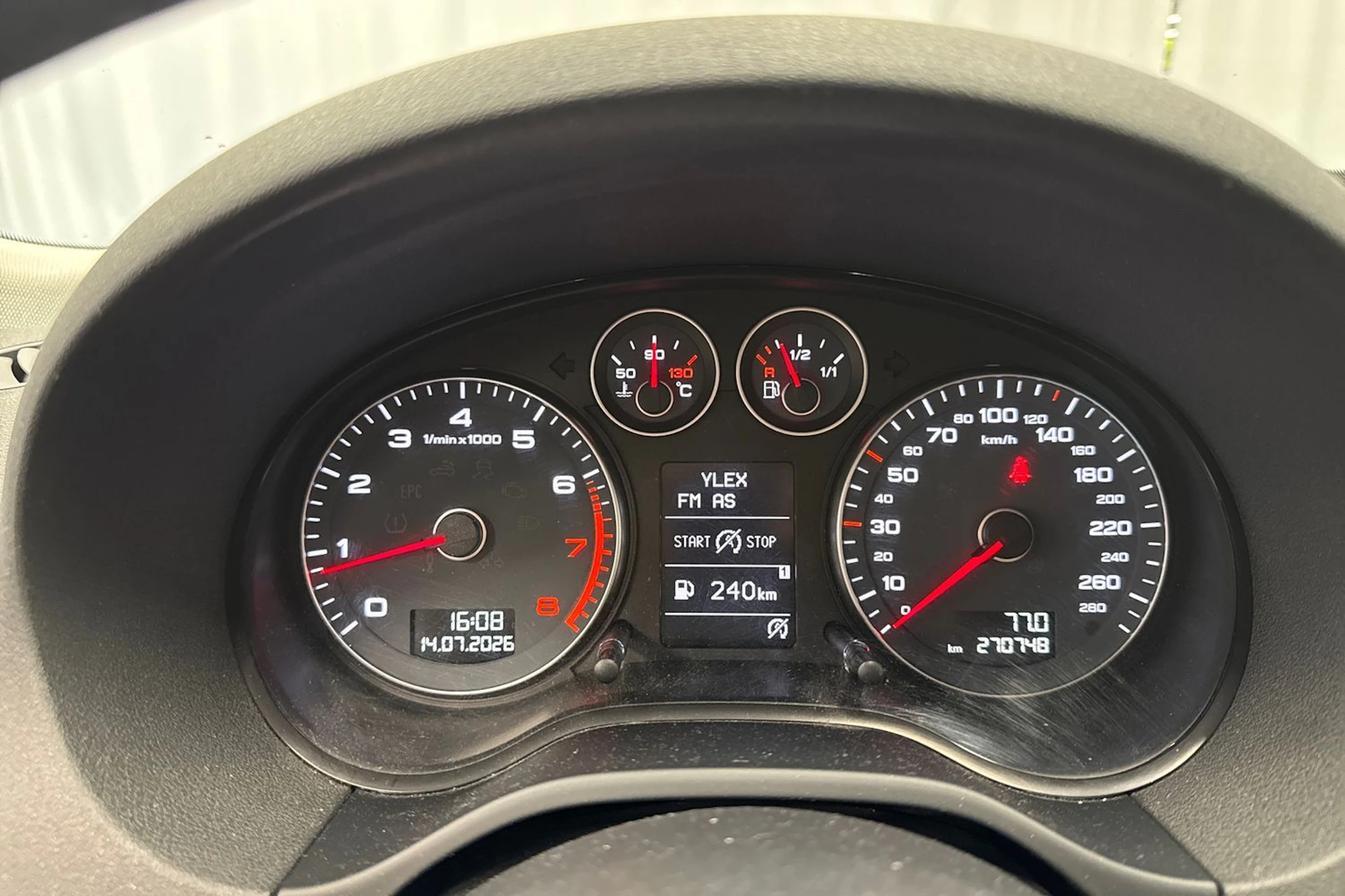 harmaa Audi A3 2012 kuva 15.