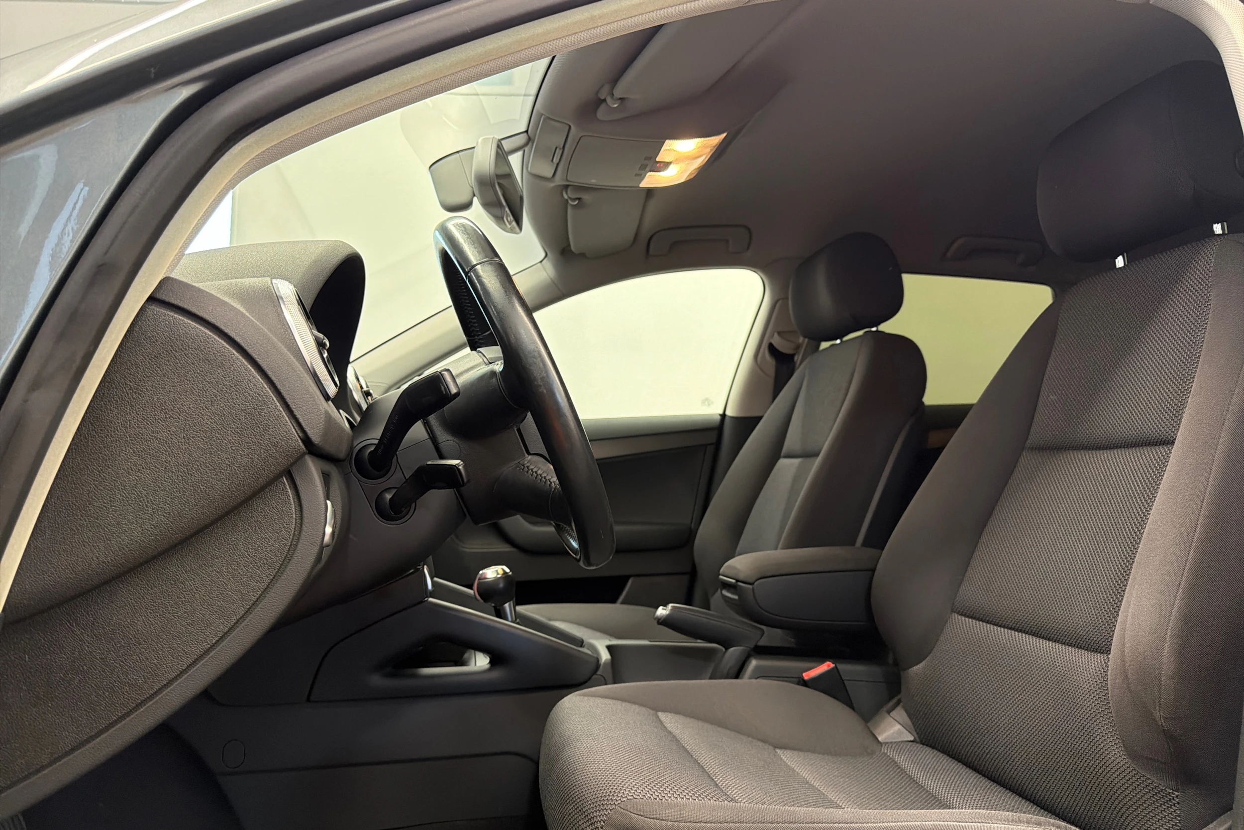 harmaa Audi A3 2012 kuva 11.