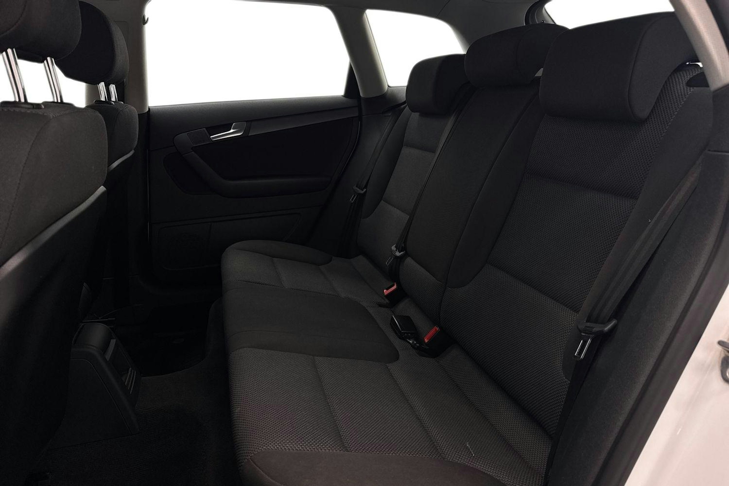 valkoinen Audi A3 2012 kuva 10.