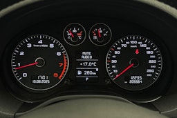 valkoinen Audi A3 2012 kuva 16.
