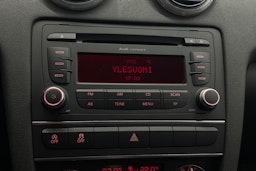 valkoinen Audi A3 2012 kuva 22.