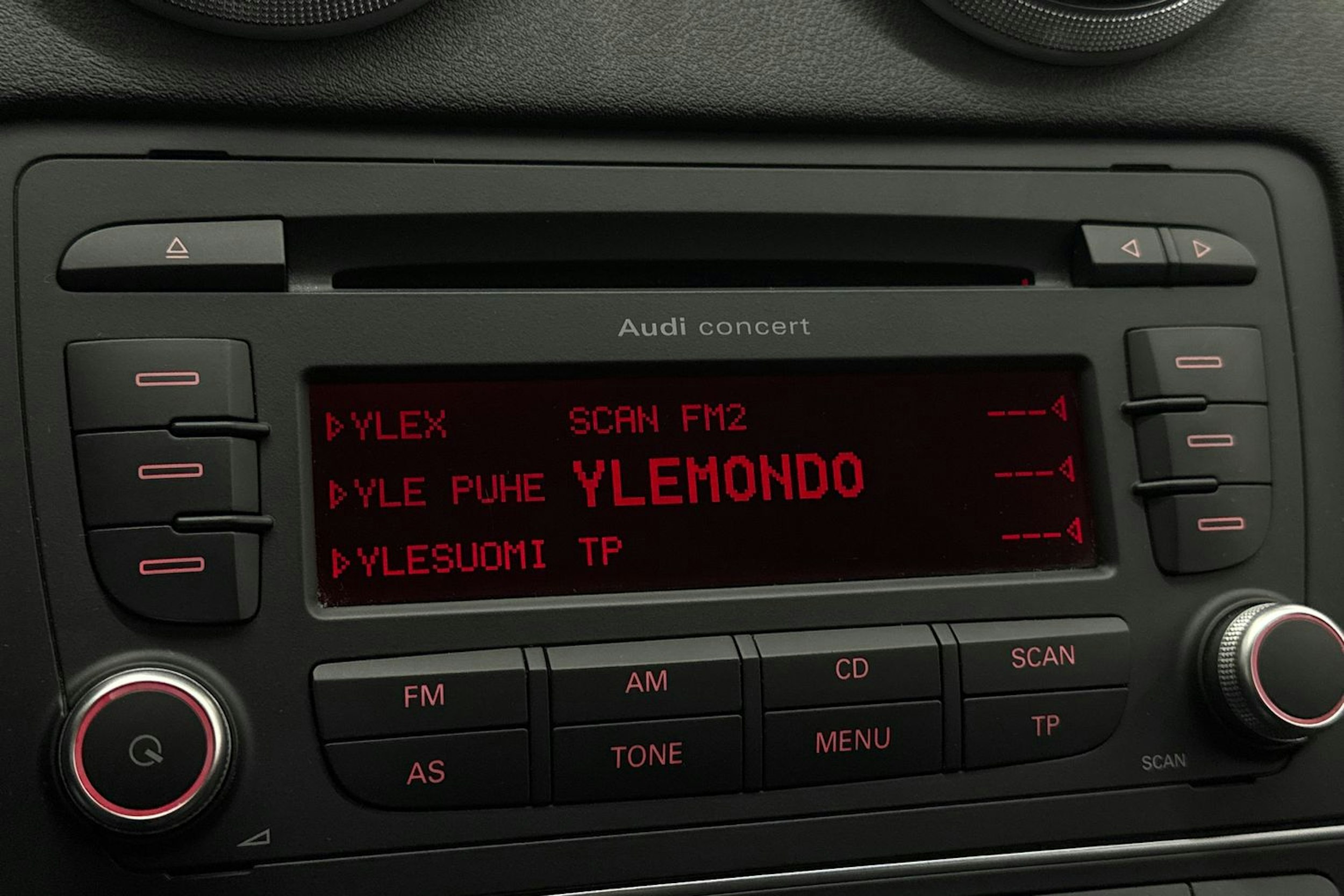 valkoinen Audi A3 2012 kuva 23.