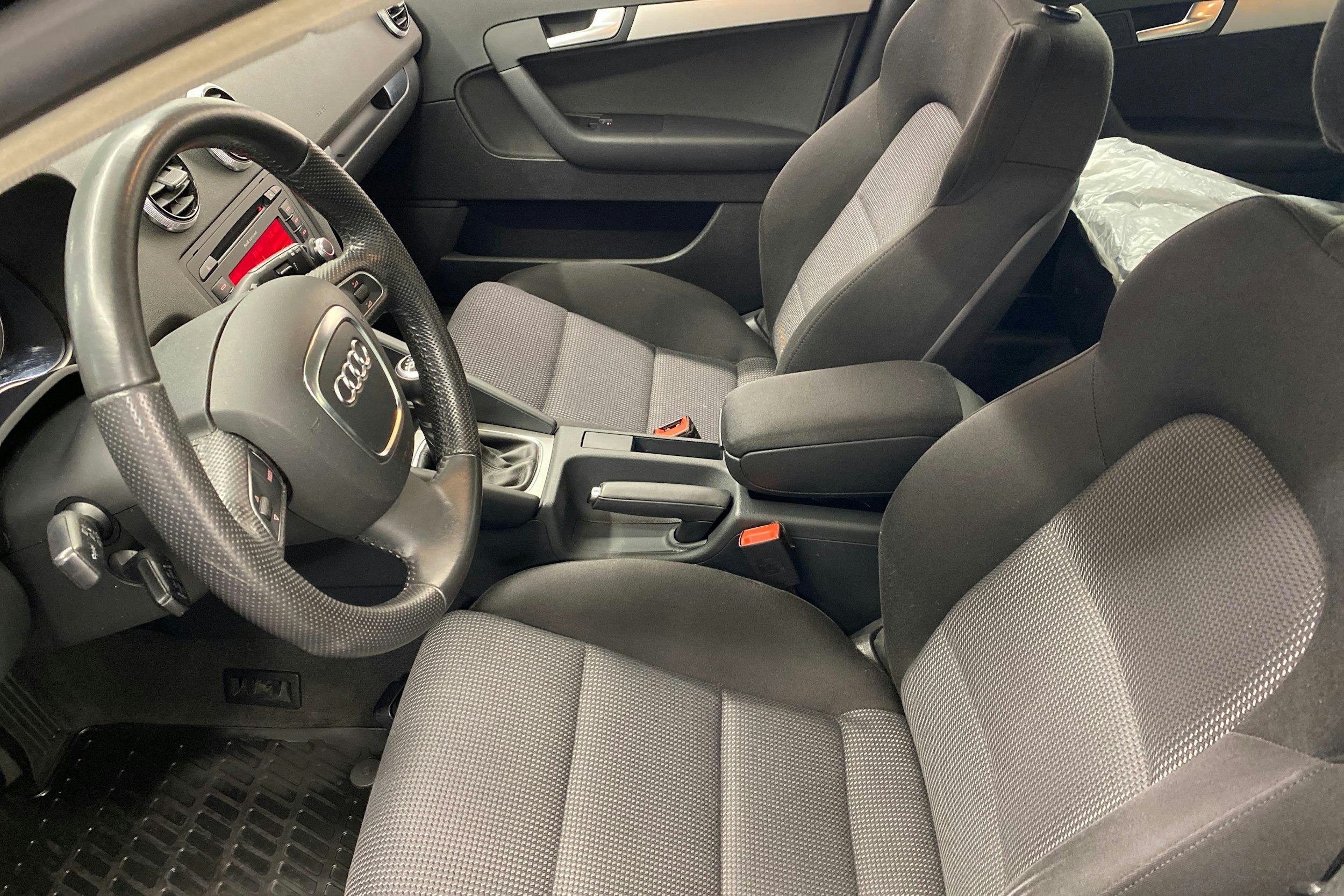 Musta Audi A3 2012 kuva 10.