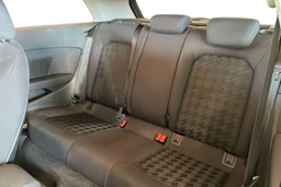 valkoinen Audi A3 2013 kuva 11.