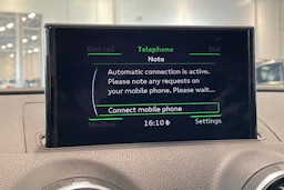 valkoinen Audi A3 2013 kuva 23.
