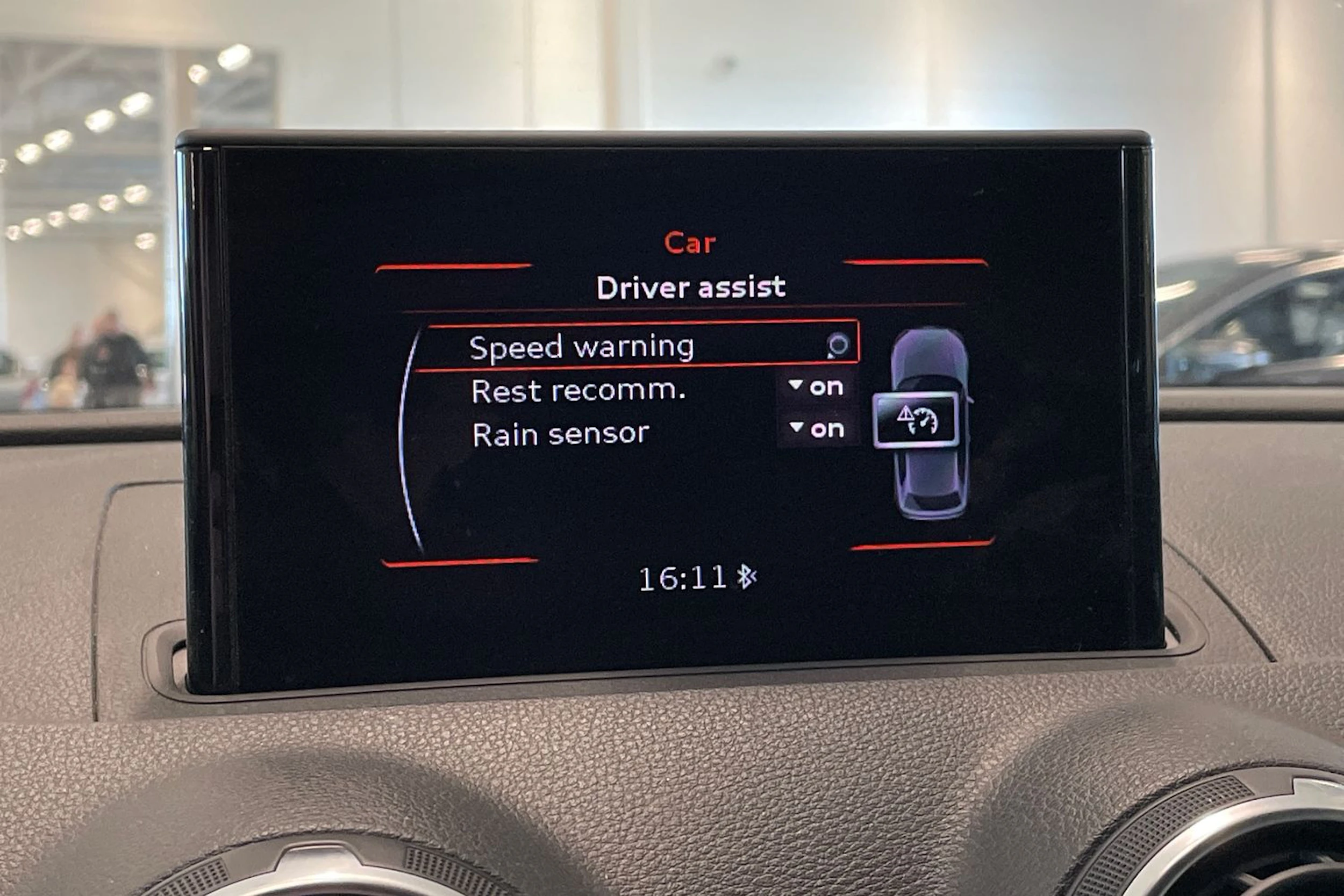valkoinen Audi A3 2013 kuva 25.