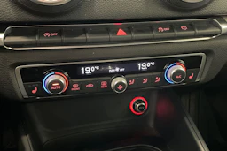 valkoinen Audi A3 2013 kuva 26.