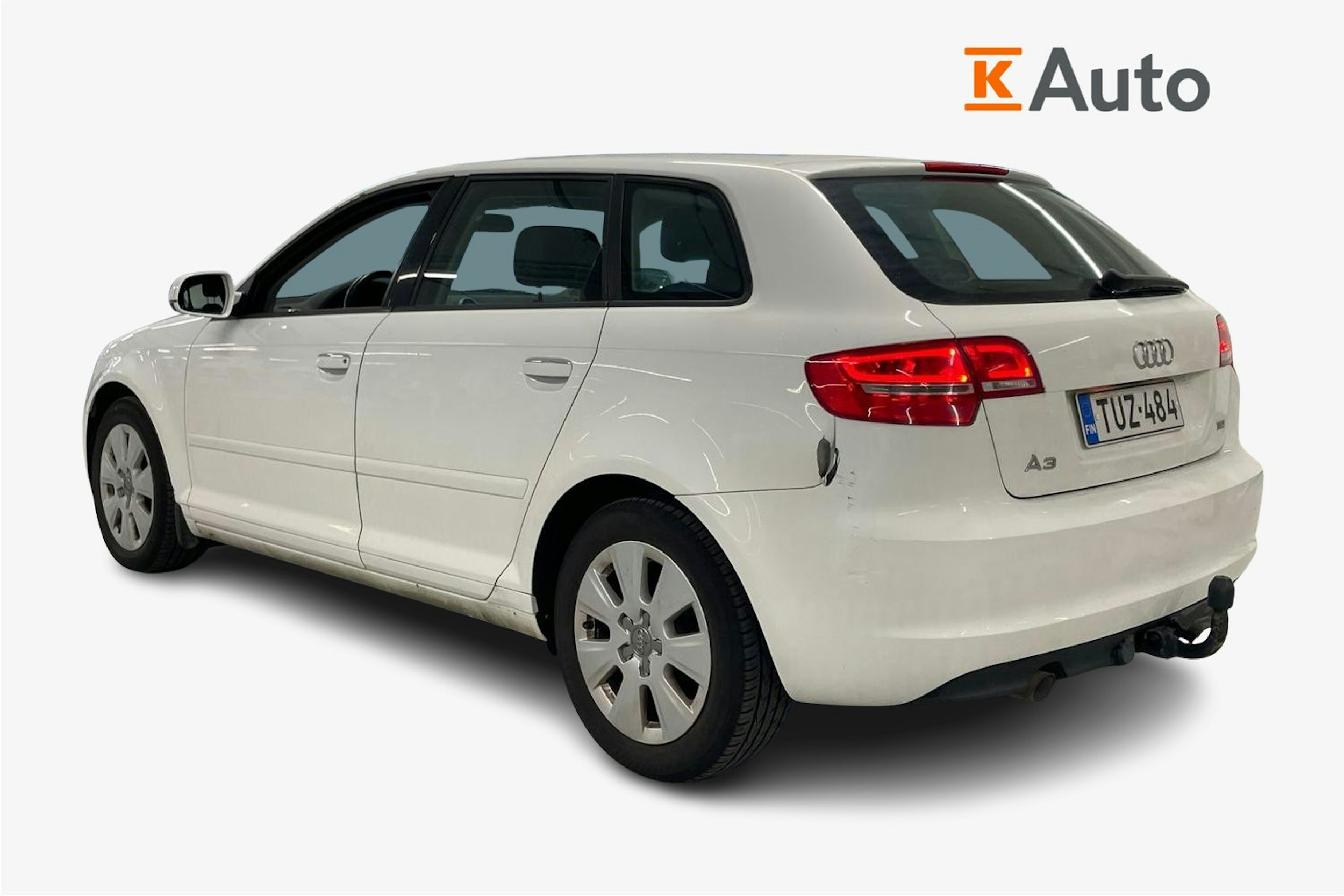 valkoinen Audi A3 2012 kuva 2.