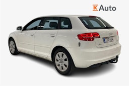 valkoinen Audi A3 2012 kuva 2.
