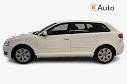 valkoinen Audi A3 2012 kuva 6.