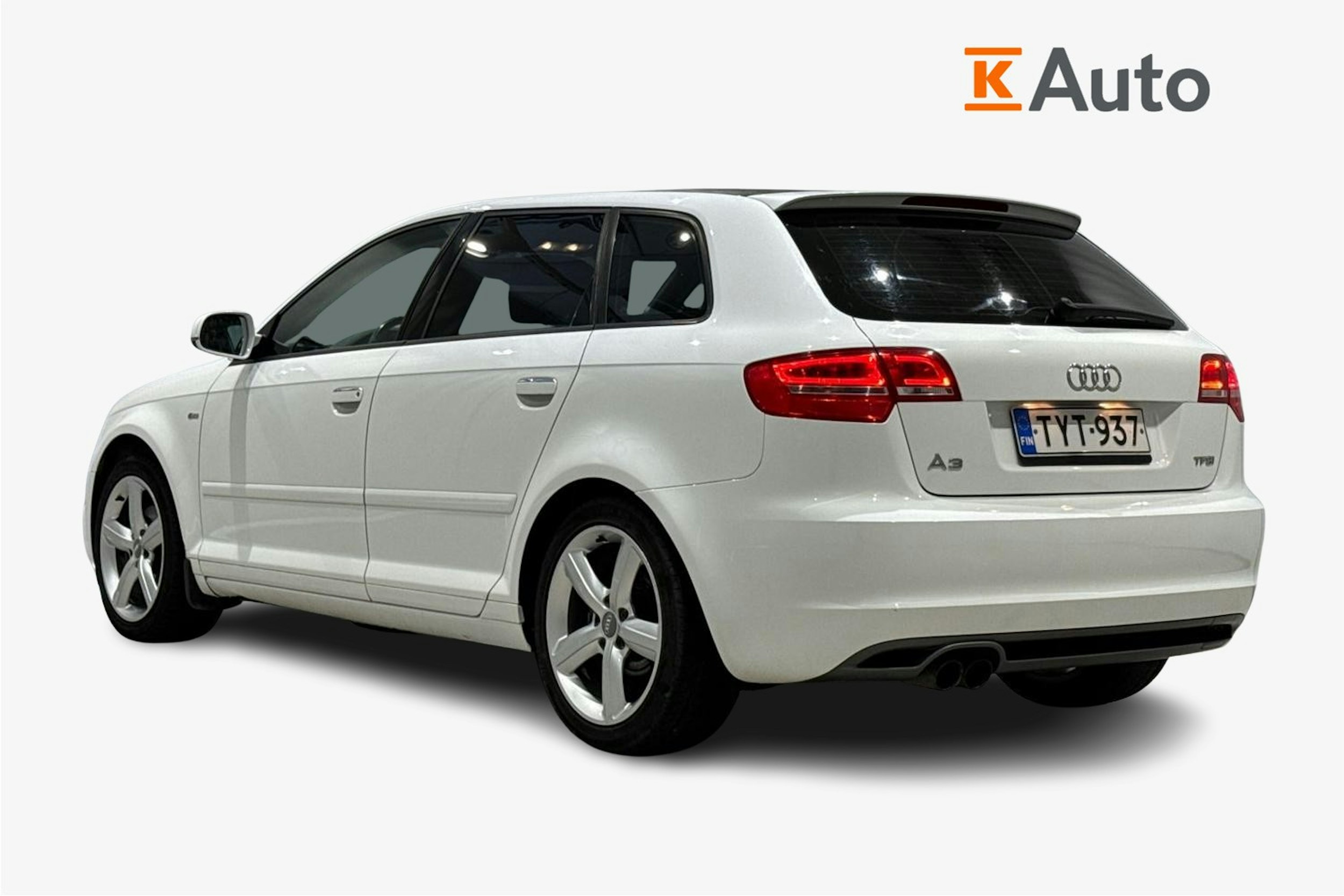 valkoinen Audi A3 2012 kuva 2.