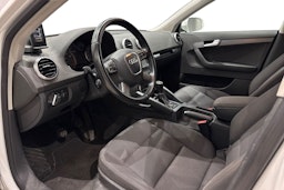 valkoinen Audi A3 2012 kuva 7.