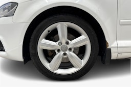 valkoinen Audi A3 2012 kuva 11.