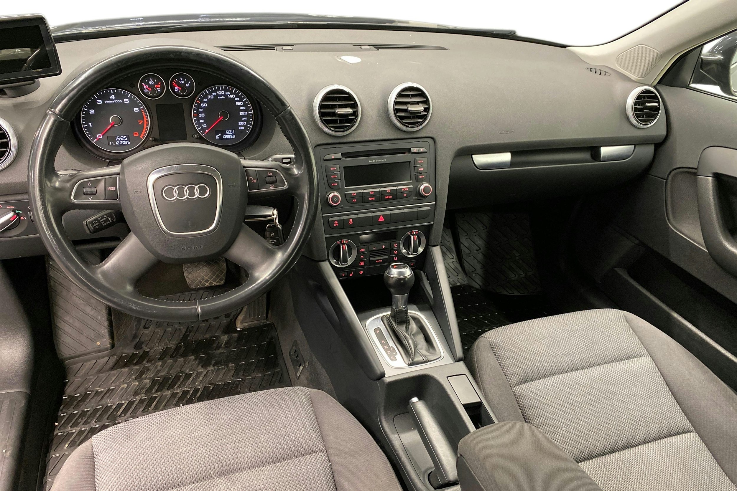harmaa Audi A3 2012 kuva 9.