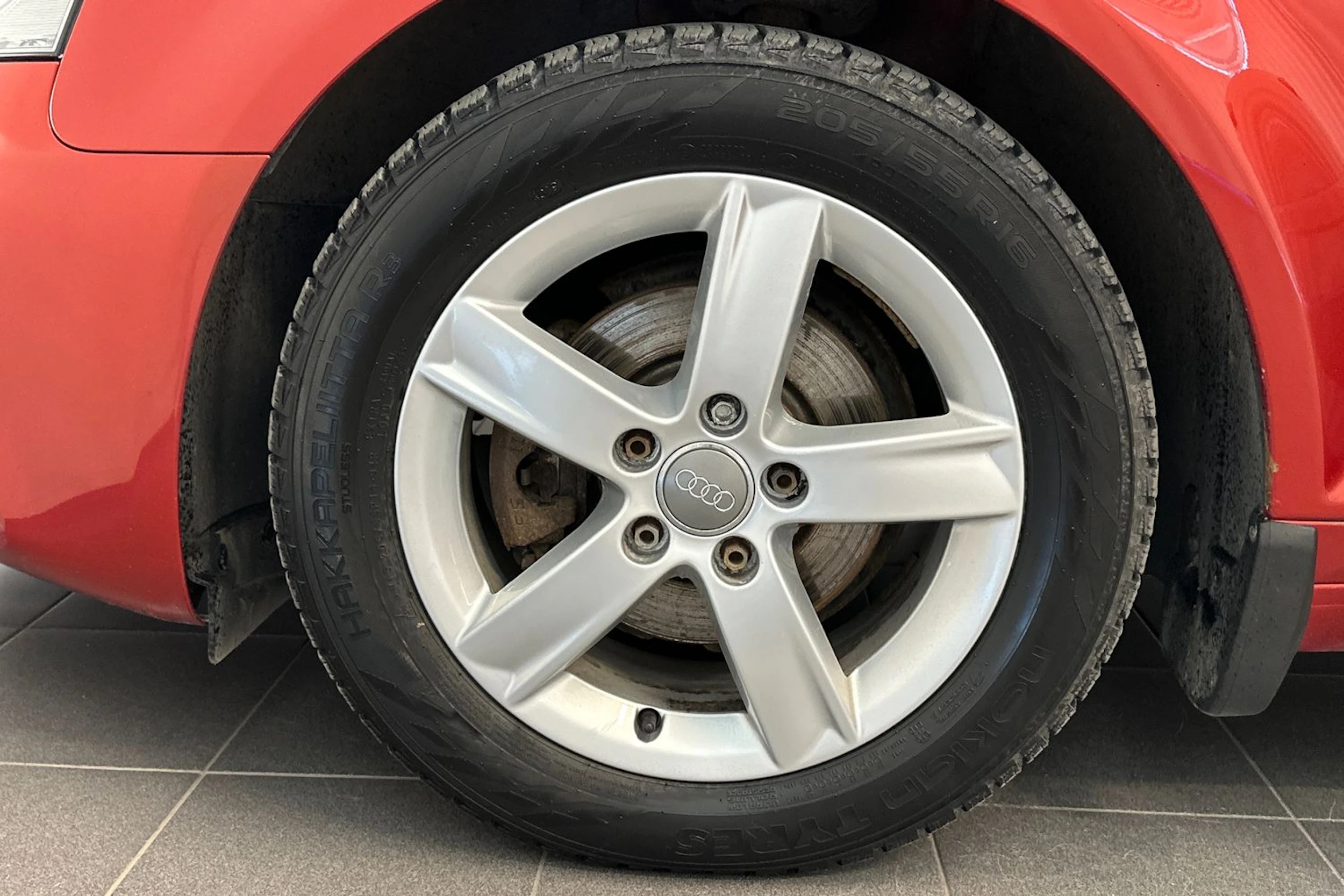 Punainen Audi A3 2012 kuva 19.