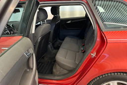 Punainen Audi A3 2012 kuva 23.