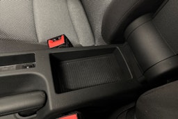 Valkoinen Audi A3 2012 kuva 24.
