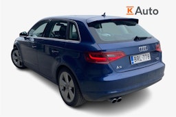 Sininen Audi A3 2013 kuva 2.
