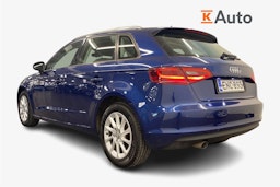 sininen Audi A3 2013 kuva 2.
