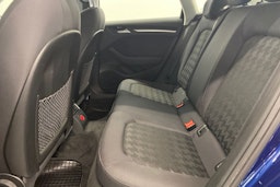 sininen Audi A3 2013 kuva 30.