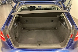 sininen Audi A3 2013 kuva 31.