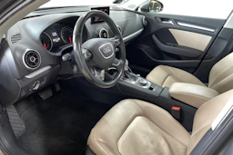 Harmaa Audi A3 2013 kuva 6.