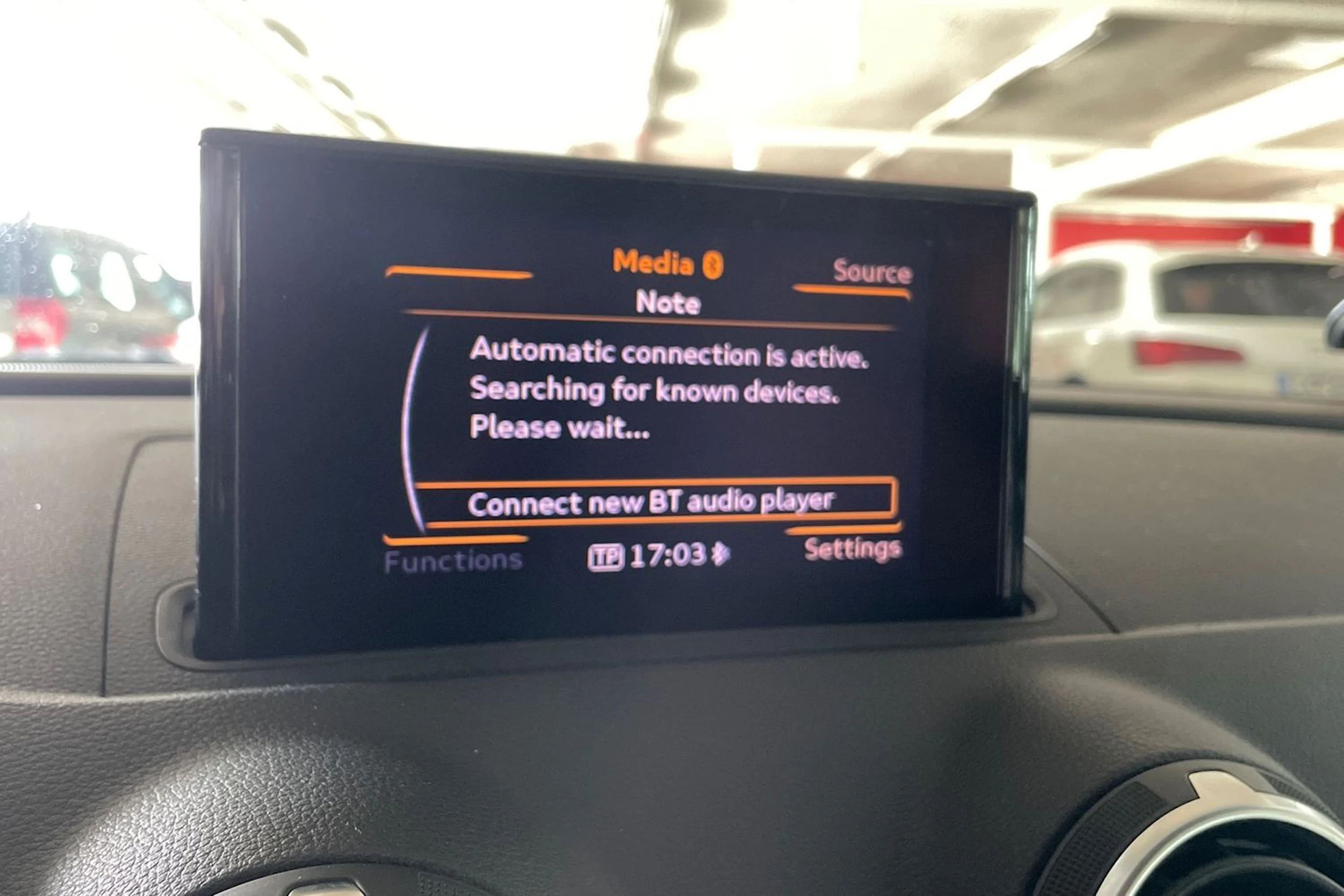Harmaa Audi A3 2013 kuva 12.