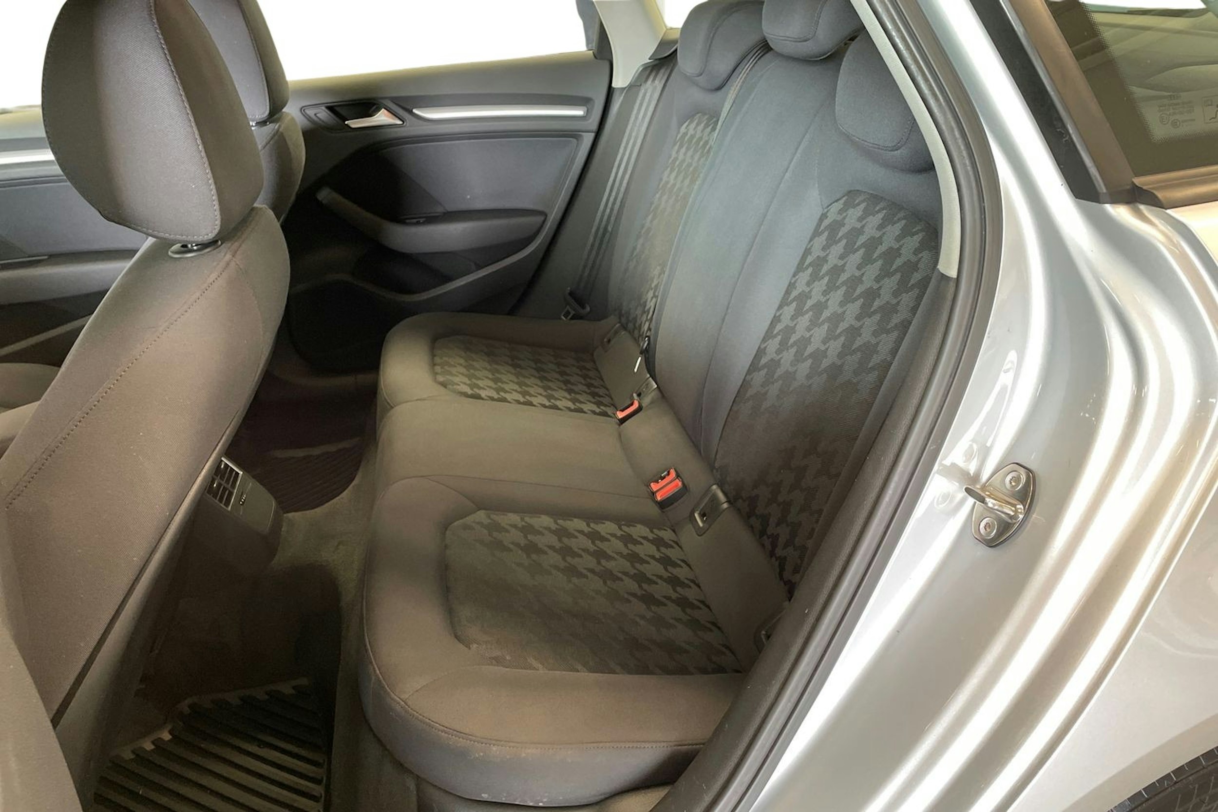 hopea Audi A3 2013 kuva 10.