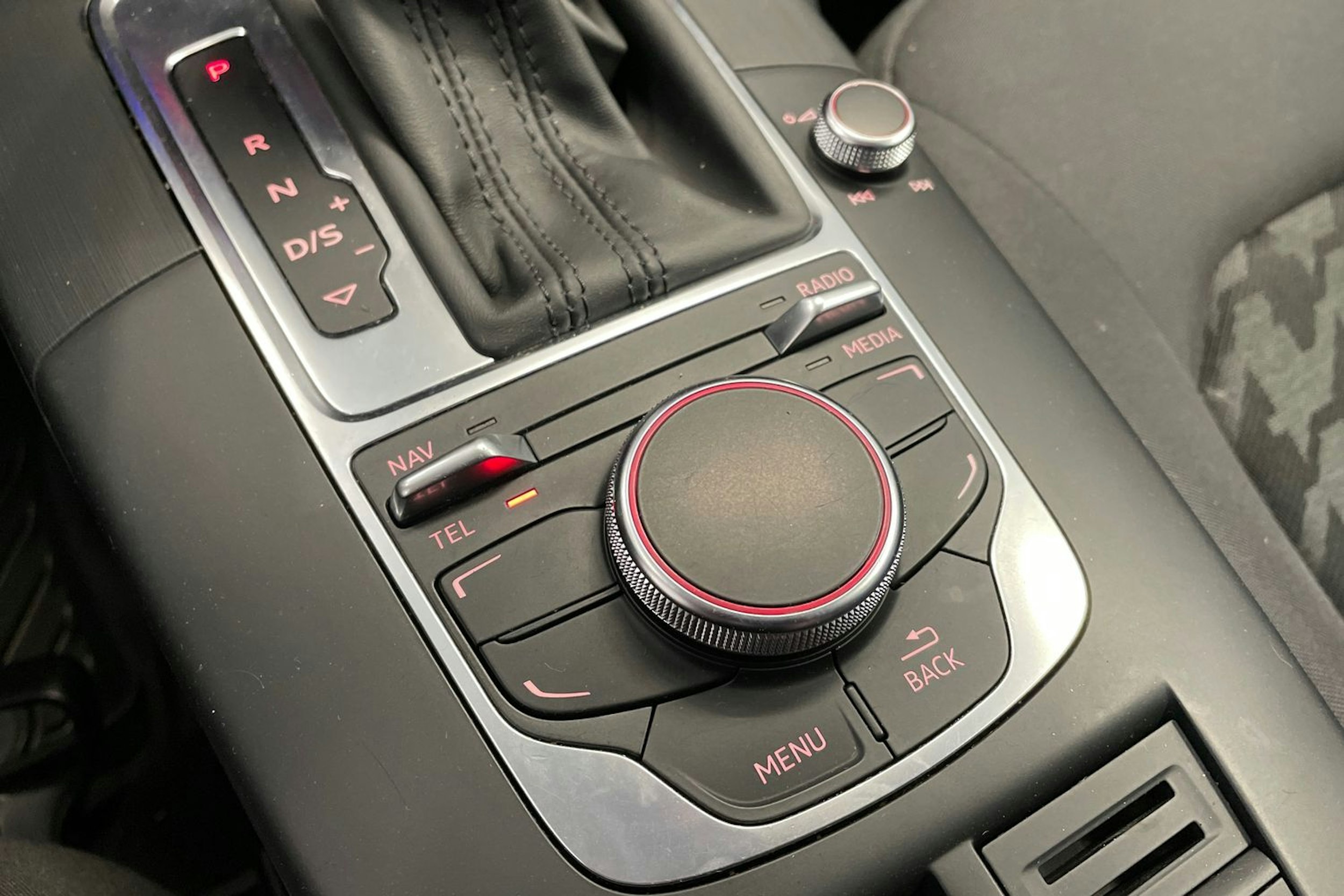hopea Audi A3 2013 kuva 19.