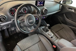 Punainen Audi A3 2013 kuva 7.
