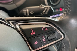 Punainen Audi A3 2013 kuva 18.