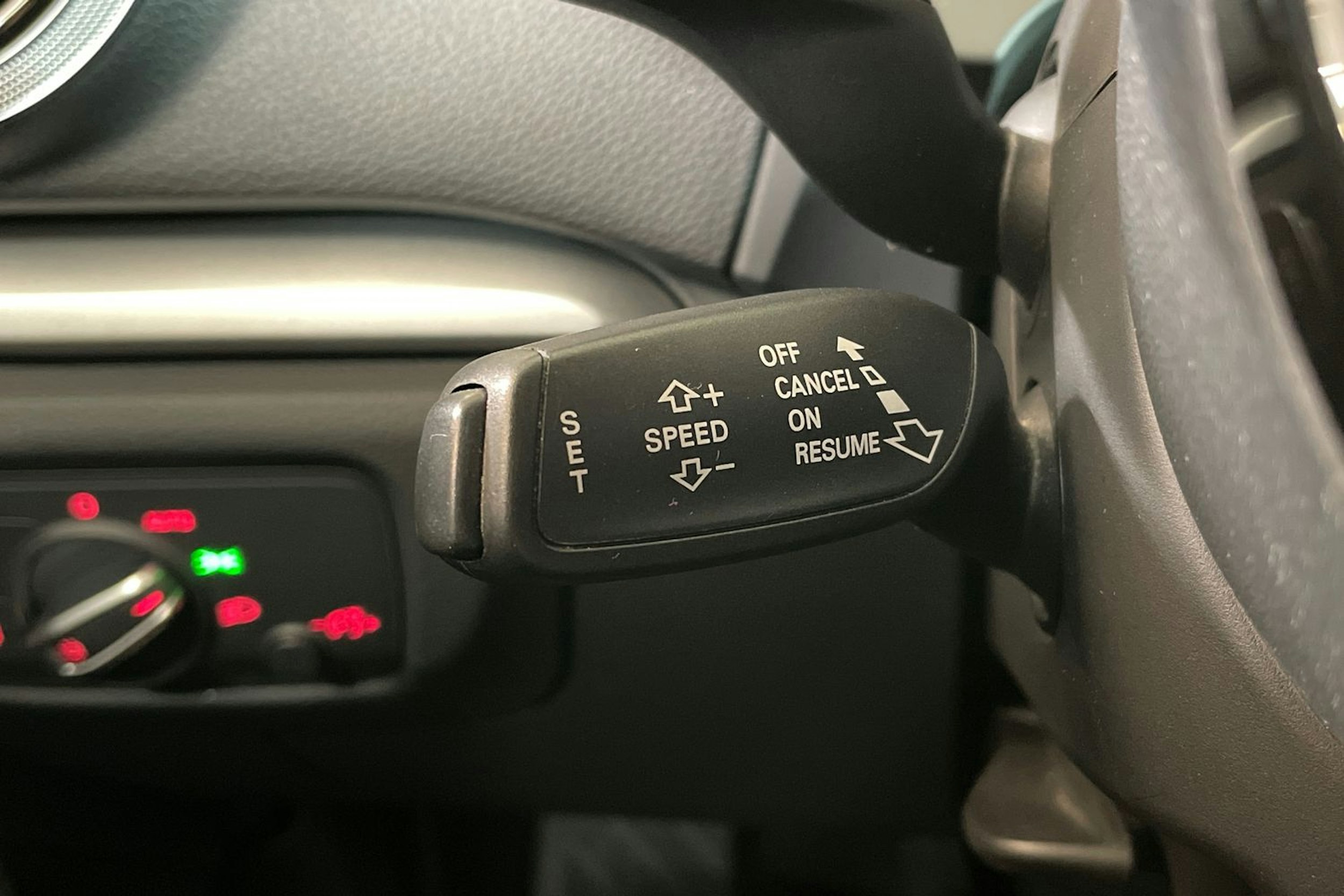 Punainen Audi A3 2013 kuva 19.