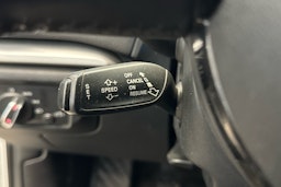 Valkoinen Audi A3 2013 kuva 14.