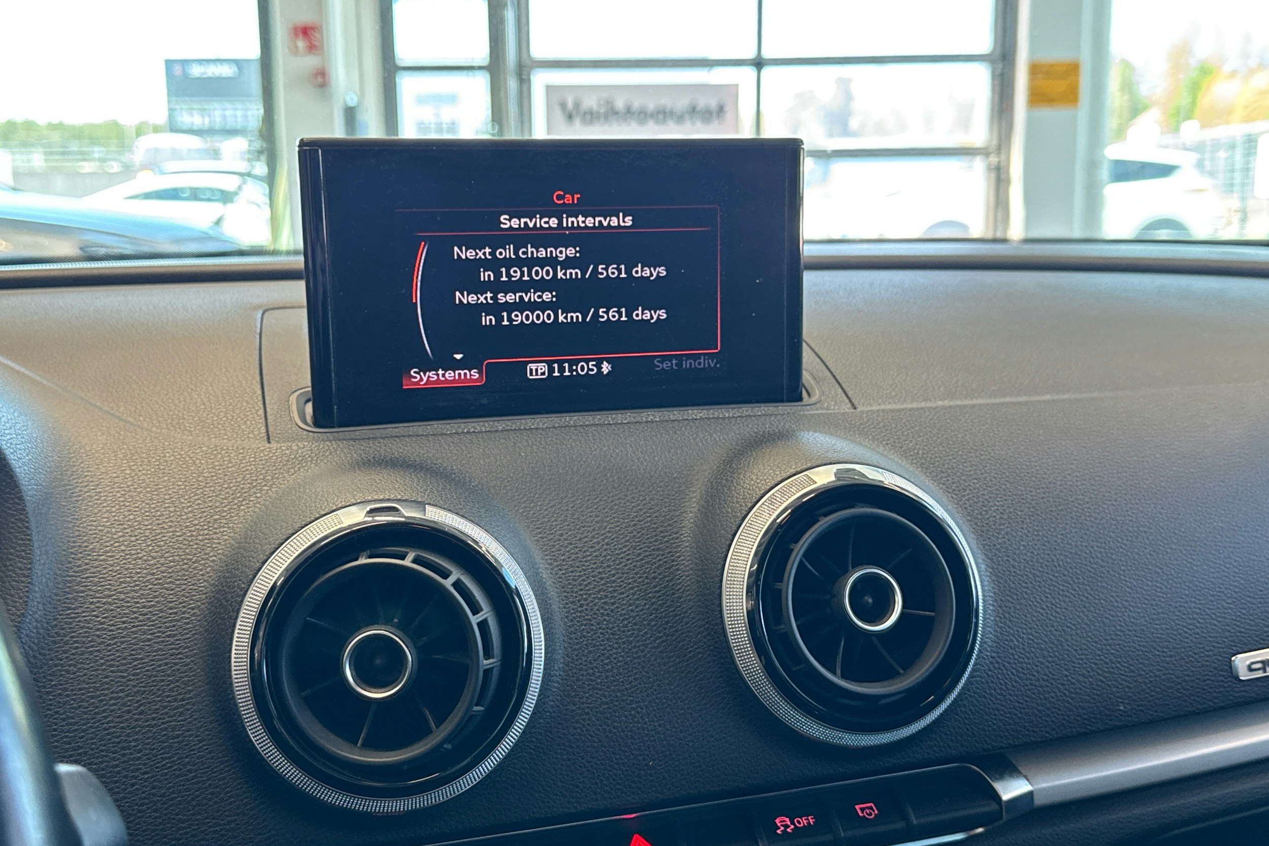 Valkoinen Audi A3 2013 kuva 16.