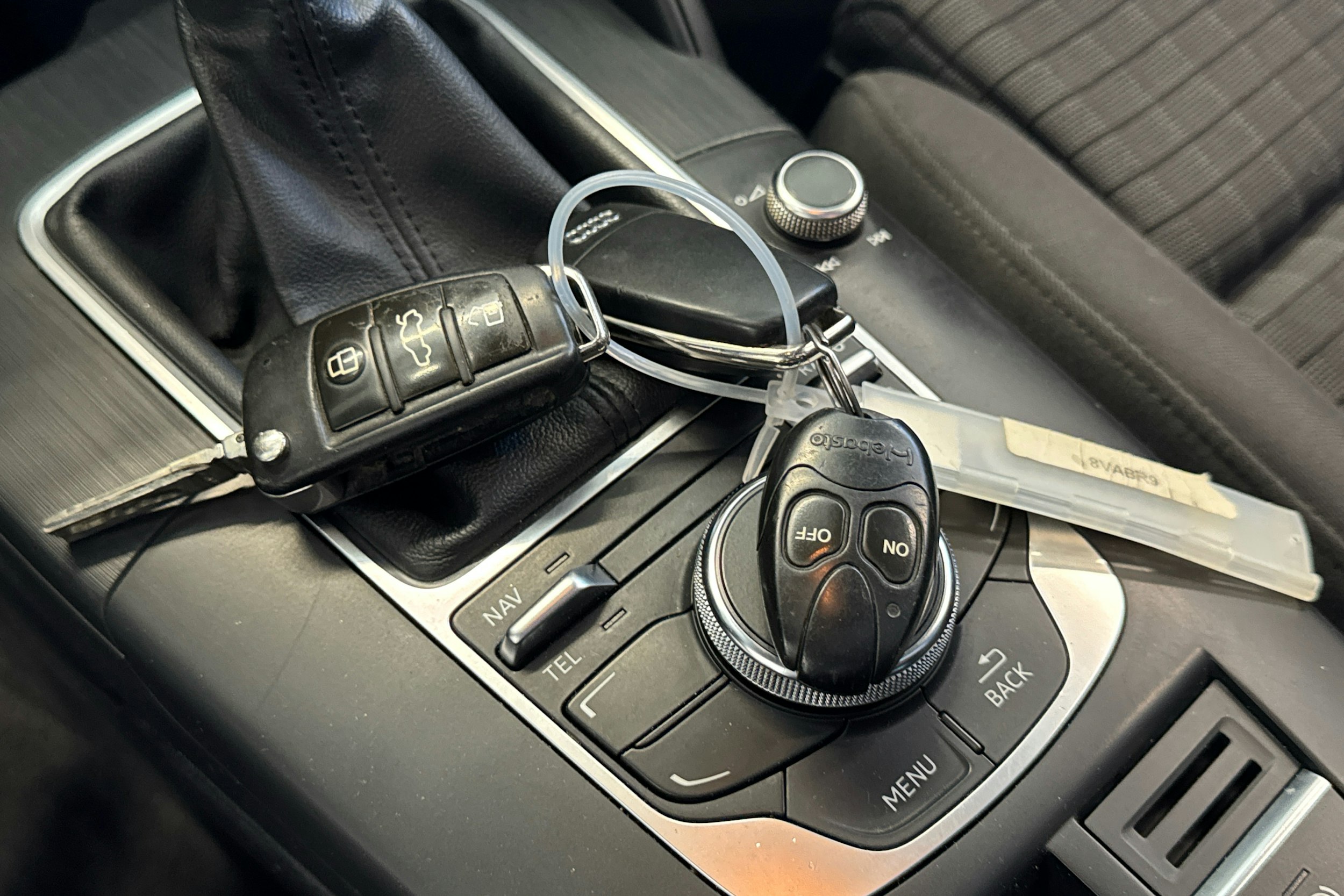 Valkoinen Audi A3 2013 kuva 19.