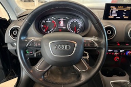 musta Audi A3 2014 kuva 13.