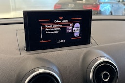 musta Audi A3 2014 kuva 19.