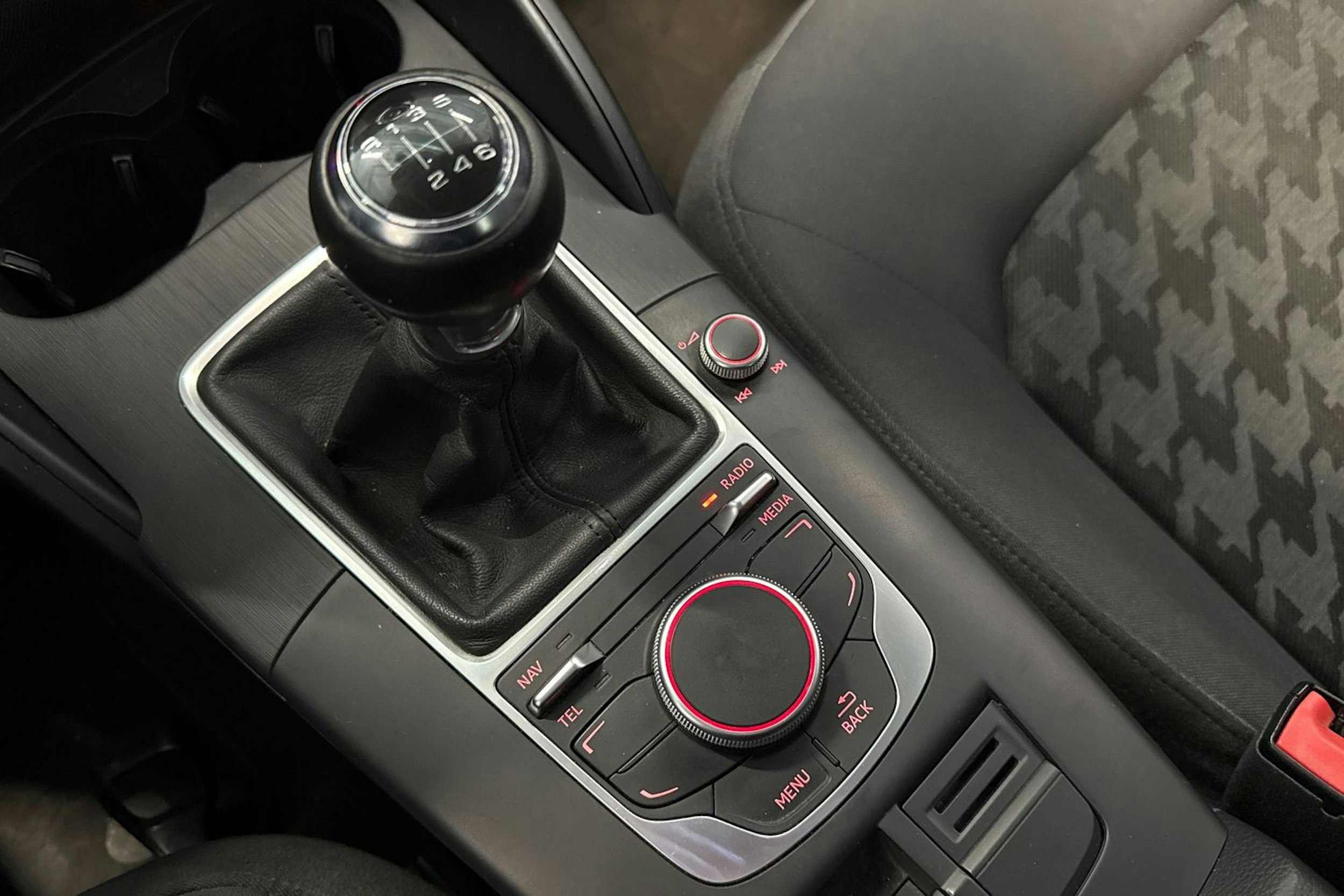 musta Audi A3 2014 kuva 22.