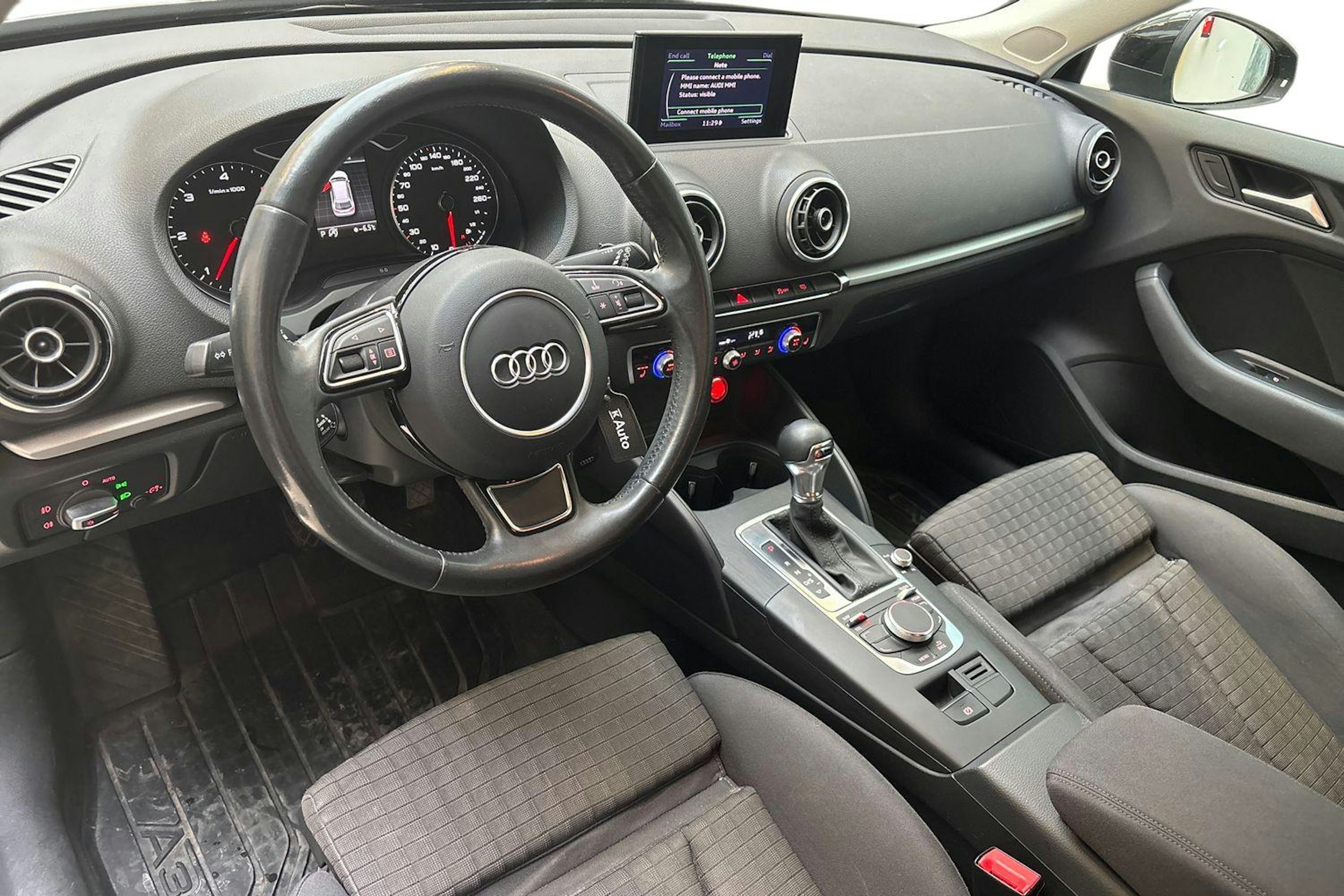 musta Audi A3 2013 kuva 7.
