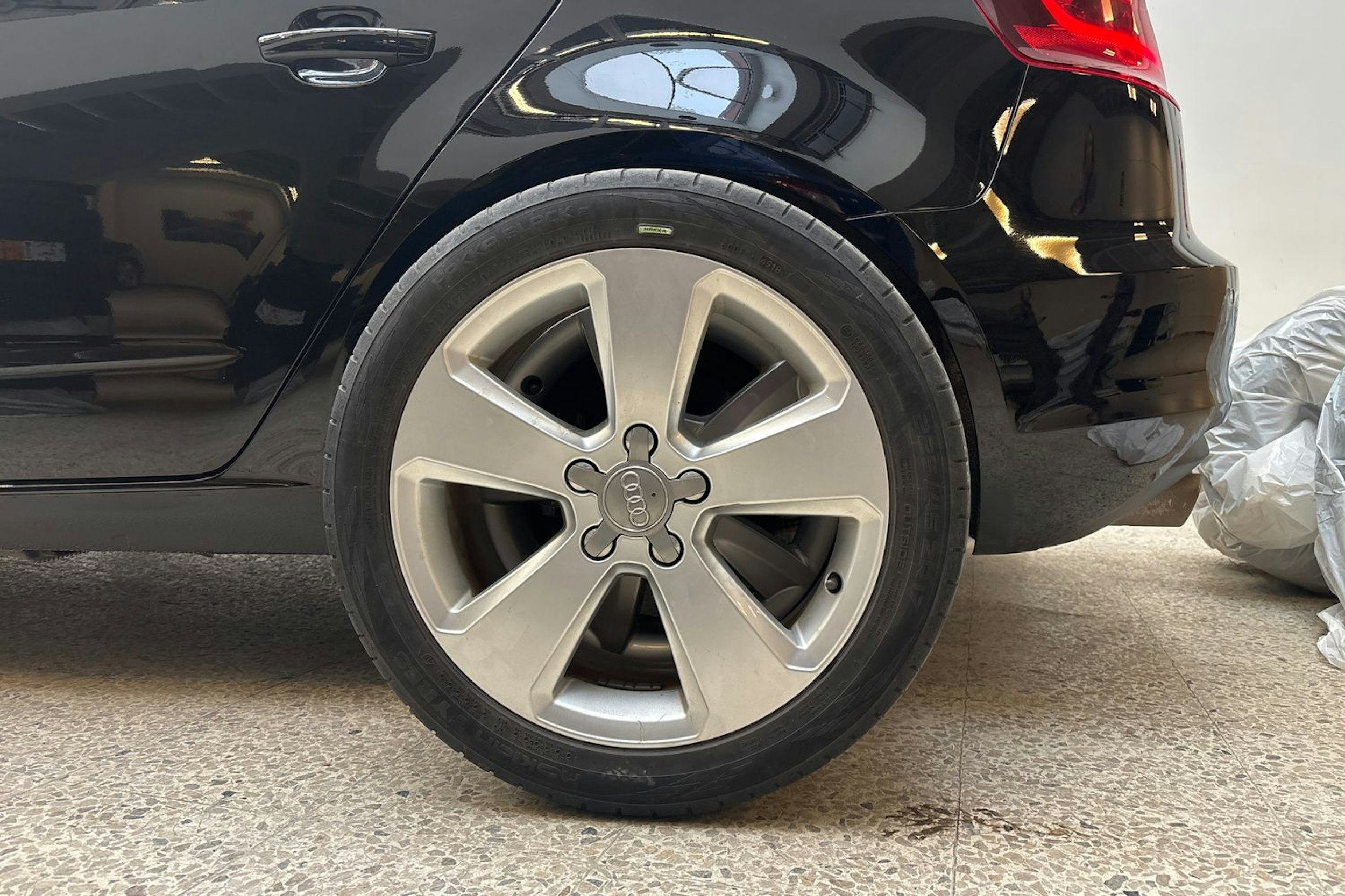 musta Audi A3 2013 kuva 14.