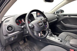 musta Audi A3 2013 kuva 3.