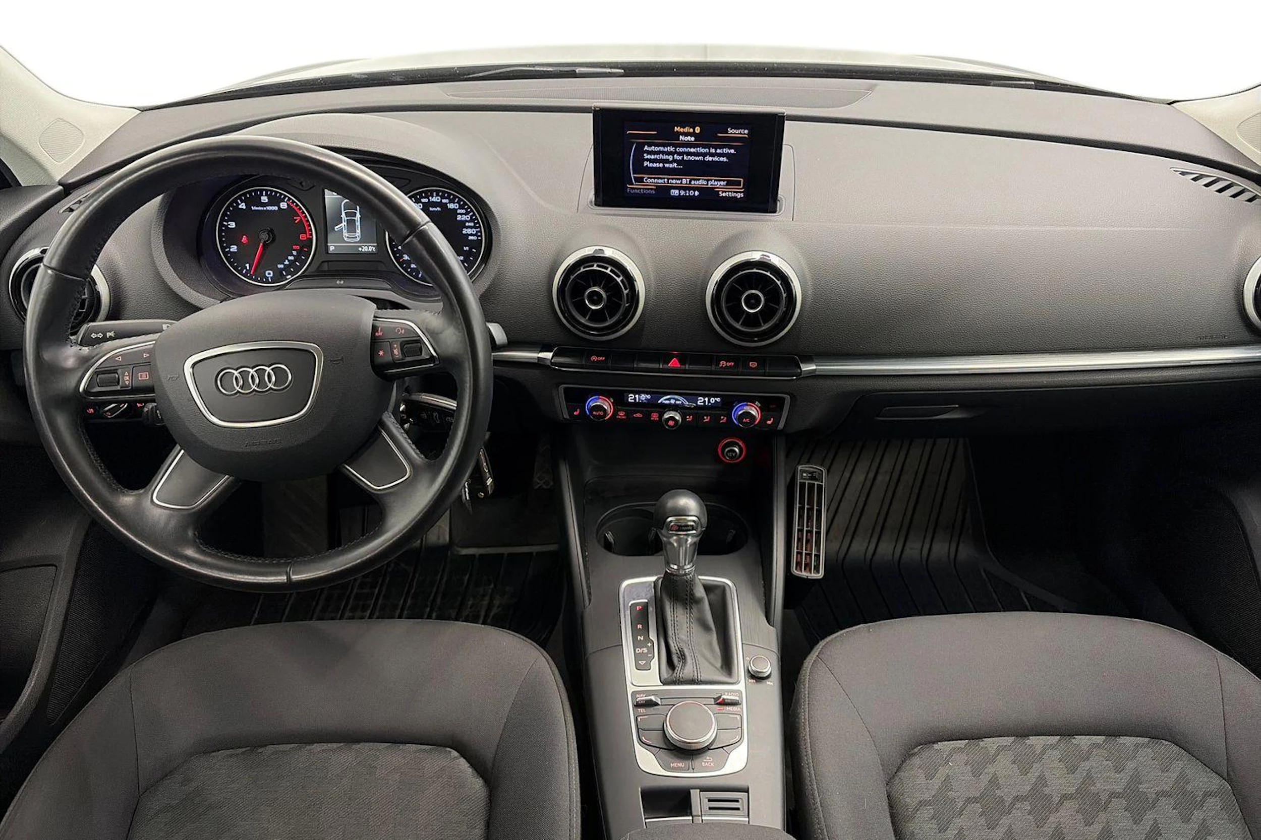 musta Audi A3 2013 kuva 9.