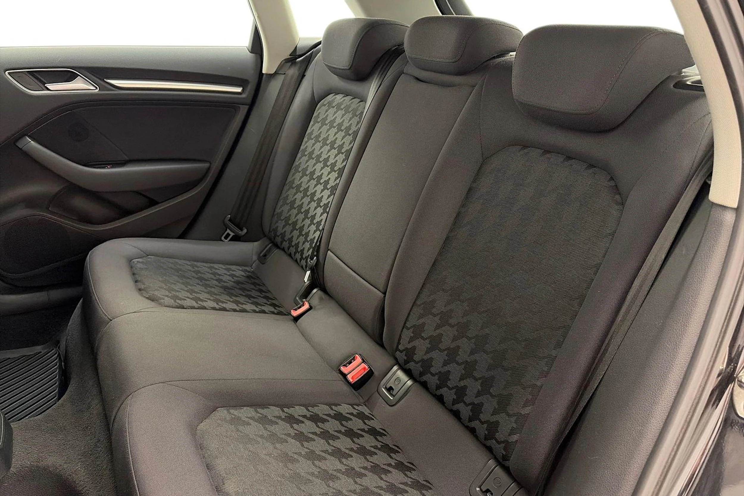 musta Audi A3 2013 kuva 11.