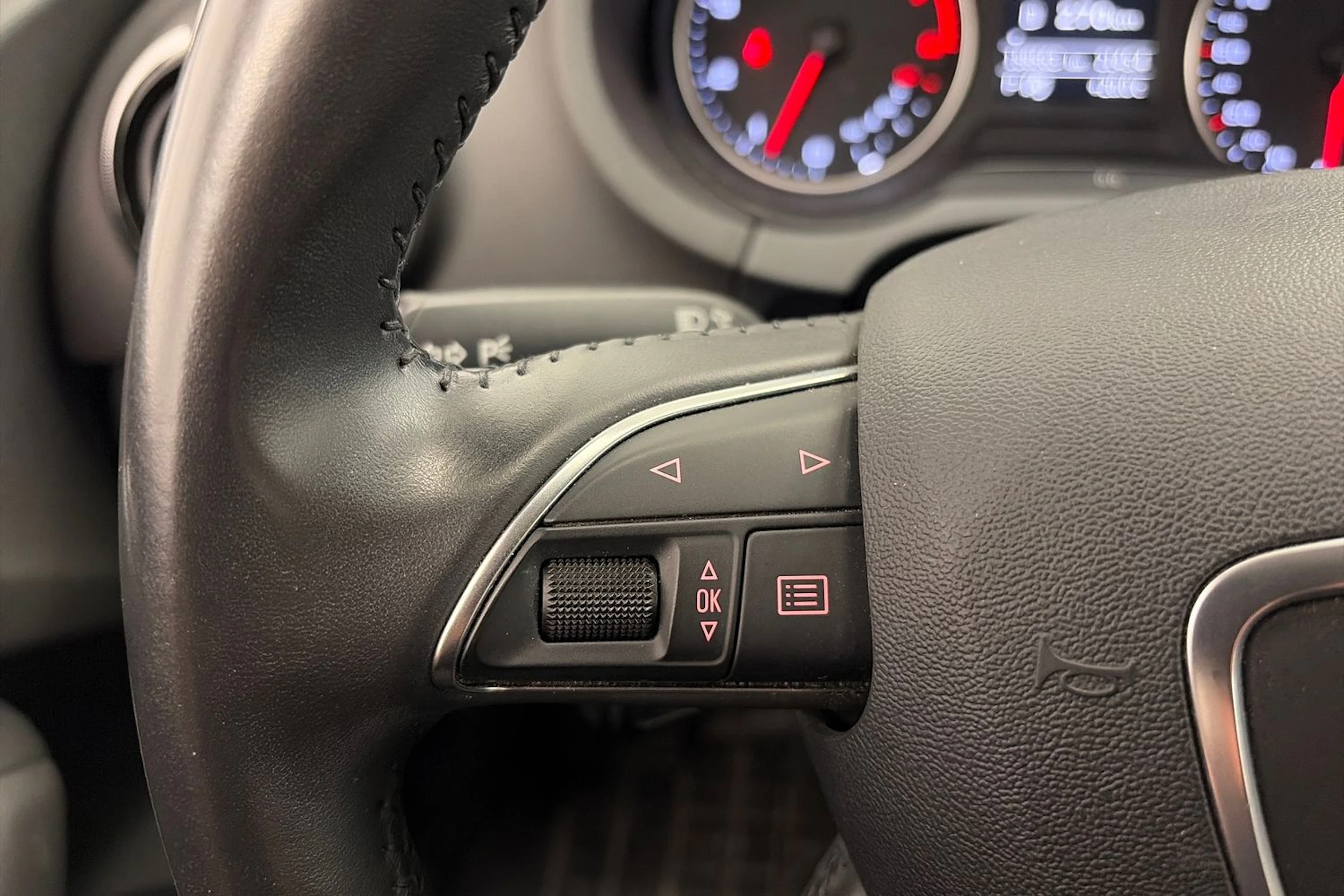 musta Audi A3 2013 kuva 18.
