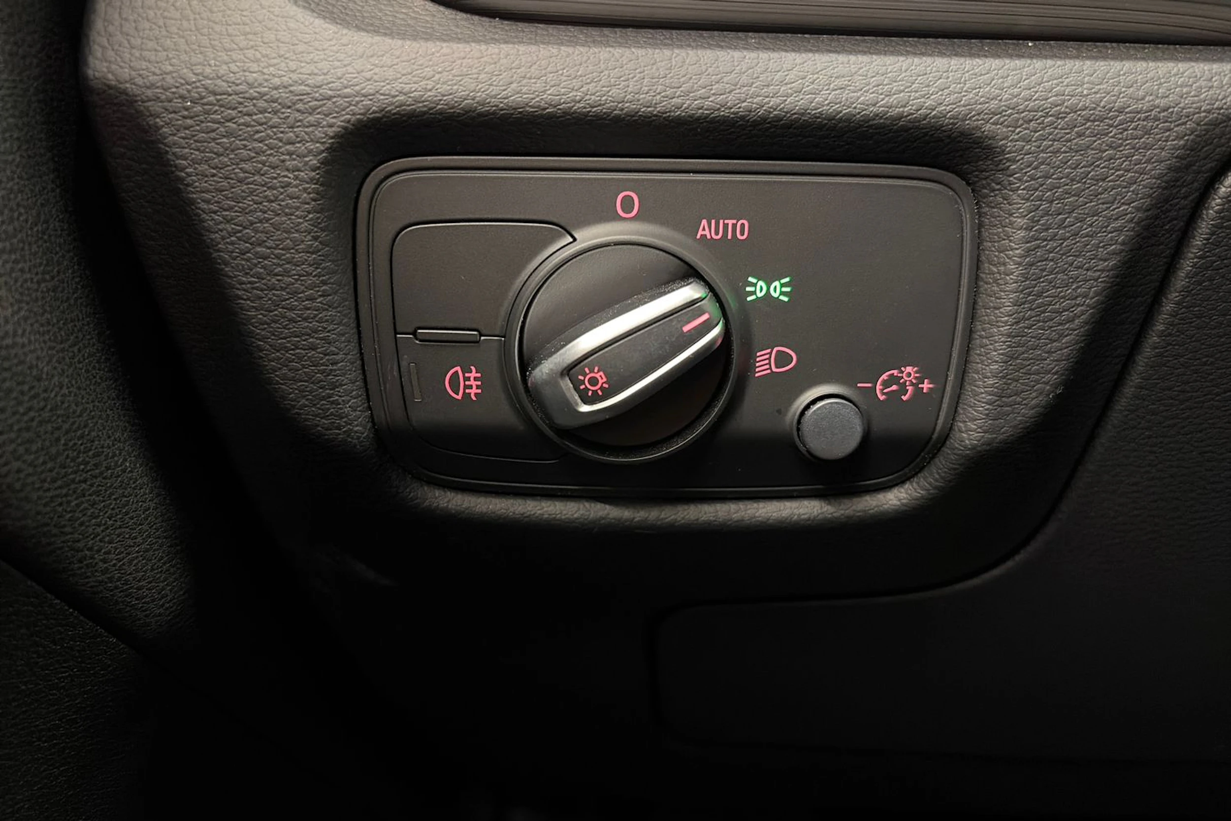musta Audi A3 2013 kuva 28.