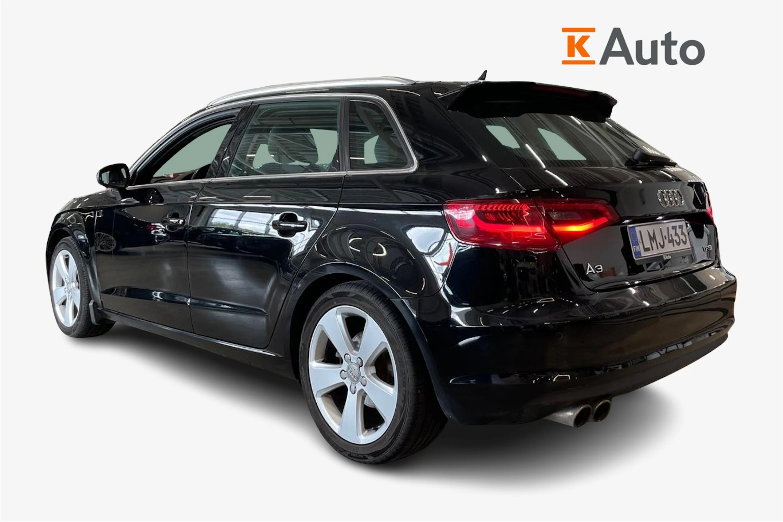 musta Audi A3 2013 kuva 2.